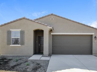 6829 W Luxton Ln, Phoenix, AZ 85043