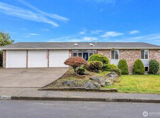 28833 11th Ave S, Federal Way, WA