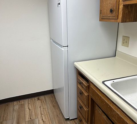 2nd image of 4433 Denby Ln