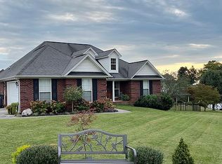 7616 Abbey Ln, Talbott, TN 37877