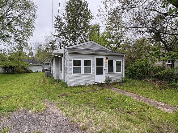 3rd image of 11 Pardee Boulevard