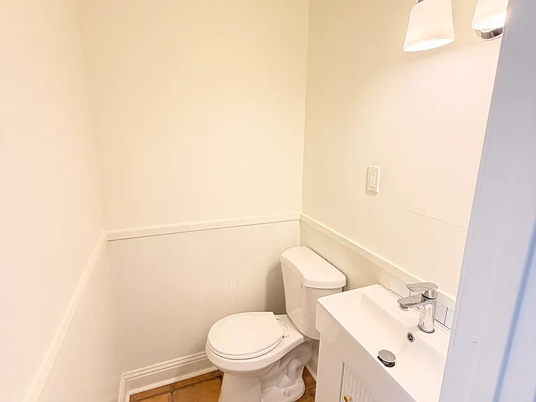 214 Harrell Dr — Photo 9