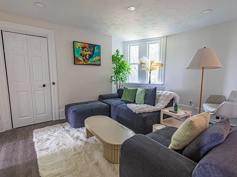 2325 5th Ave #UPPER — Photo 5