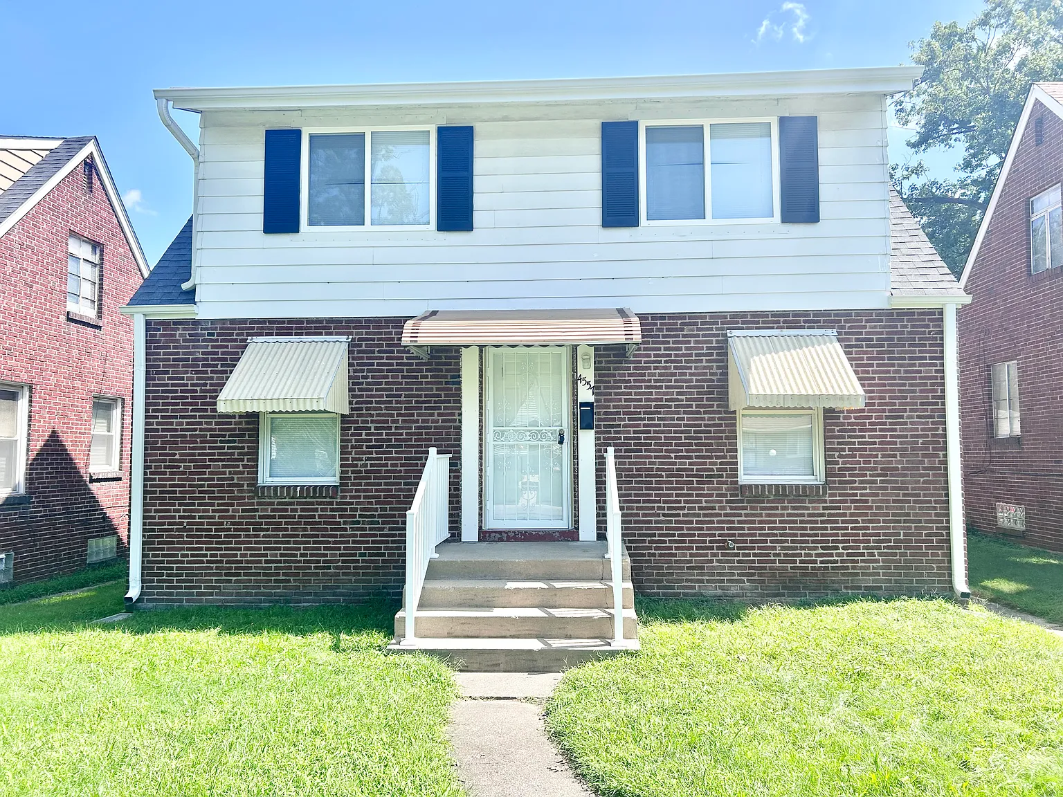 4 bed, 1440 sqft, $1,800 — Photo 1