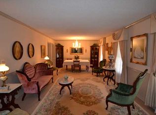 200 Chestnut Ln, Sheffield, AL 35660