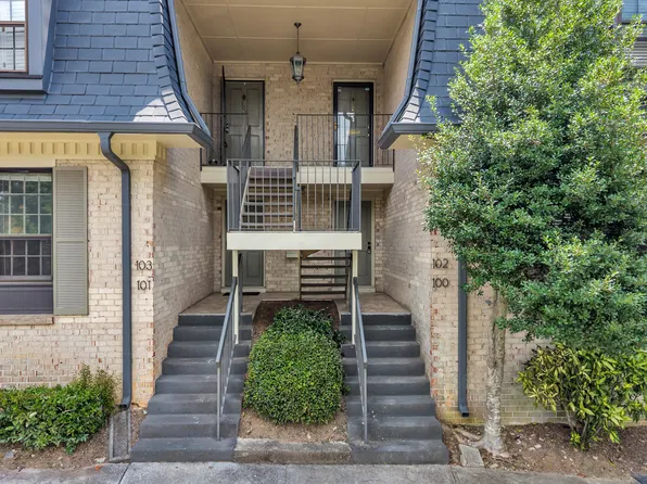 100 La Rue Pl NW, Atlanta, GA 30327