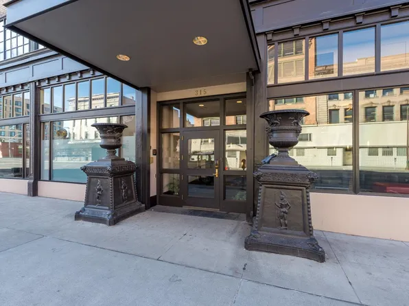 315 W Riverside Ave Suite 604, Spokane, WA 99201