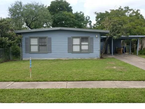 4933 Marion Cir, Corpus Christi, TX 78411