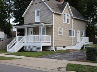 711 Franklin St, Waukegan, IL 60085