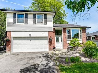 10 Duncannon Cres, Brampton, ON L6T3G1