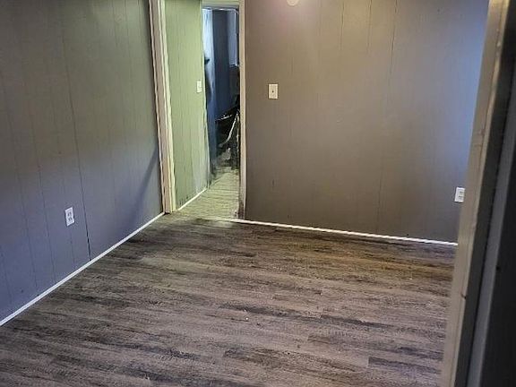 4th image of 52 W Ludlow St #11726431