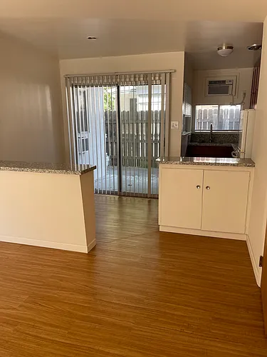 1610 U St Photo 1