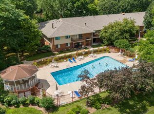 6439 Bridge Rd UNIT 104, Madison, WI 53713