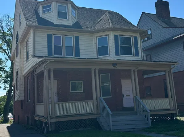 104 Gillett Street, Hartford, CT 06105