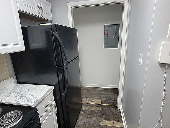 3rd image of 3957 Horse Run Gln APT 103