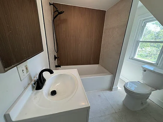 12 Edmunds Ln — Photo 10