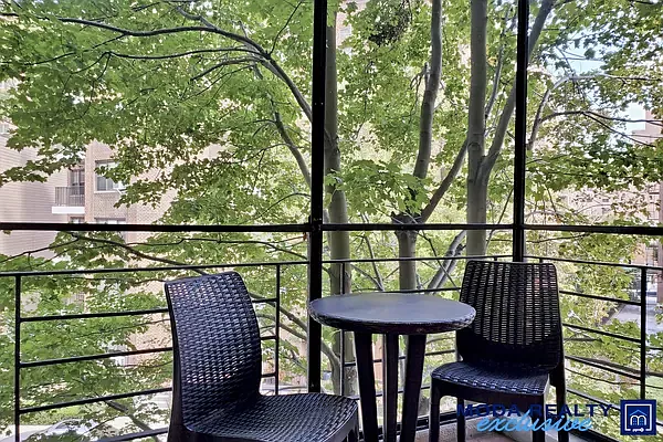 3616 Henry Hudson Pkwy APT 3GN photo 1