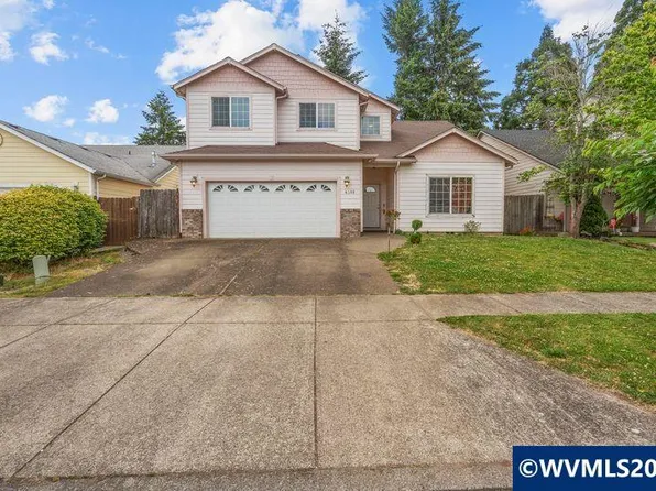 4388 Hearth St NE, Salem, OR 97305