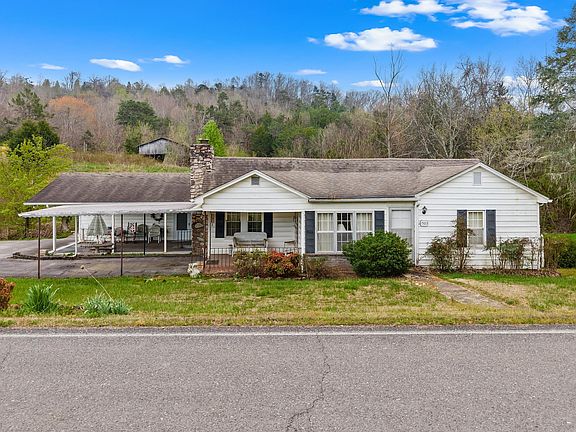 2nd image of 1503 Sandy Ridge Rd