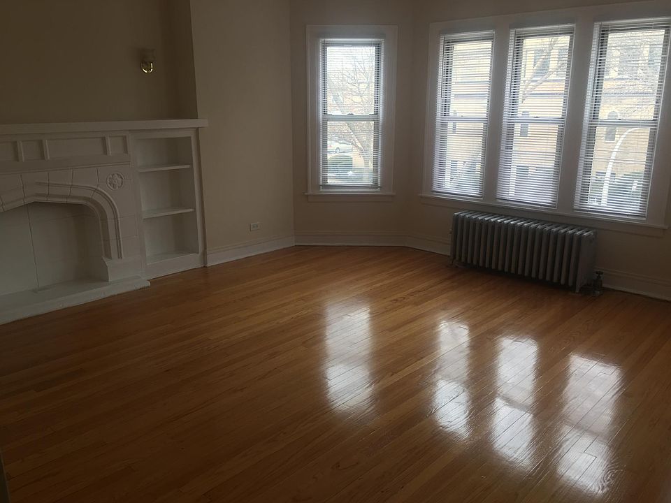 2nd image of 1715 W 83rd St #2