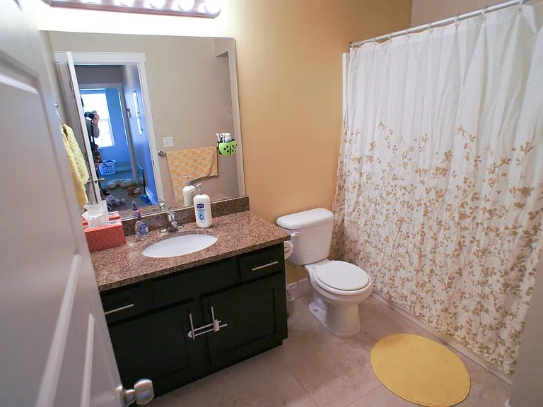 452 W Amber Glow Ln — Photo 14
