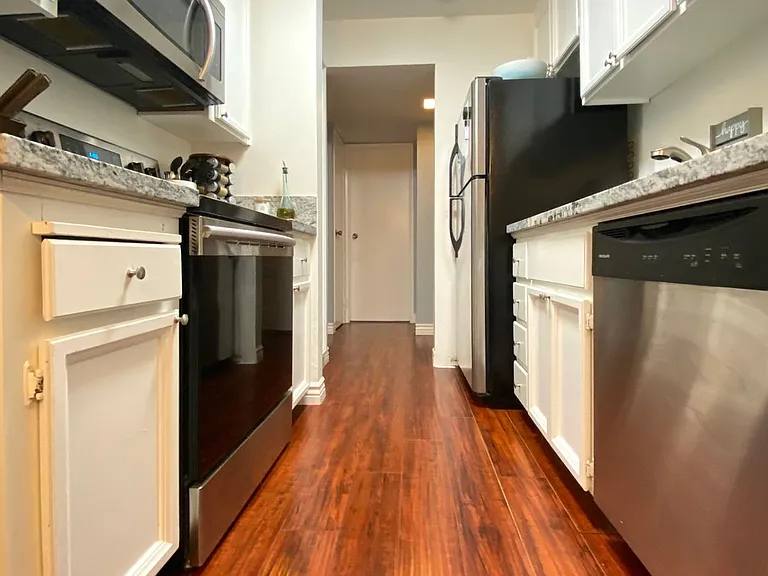 6268 Joaquin Murieta Ave #H — Photo 3