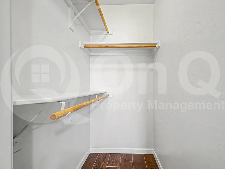 1414 E Grovers Ave #5 — Photo 9