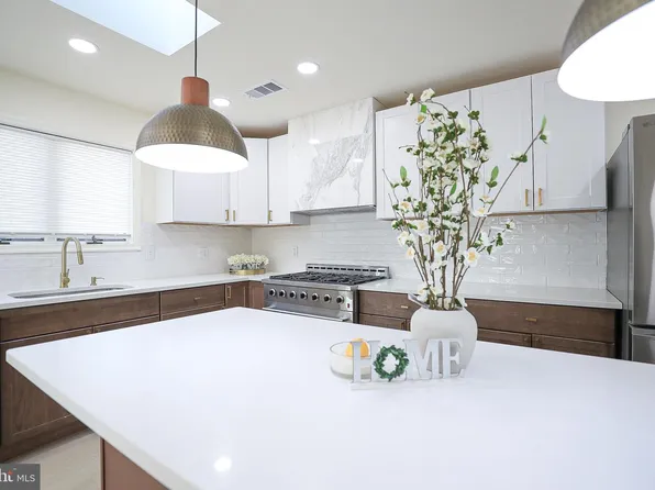 1107 Revolution St, Havre De Grace, MD 21078