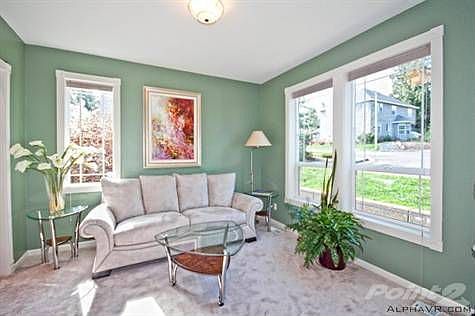 LIght & Bright Formal Living Room