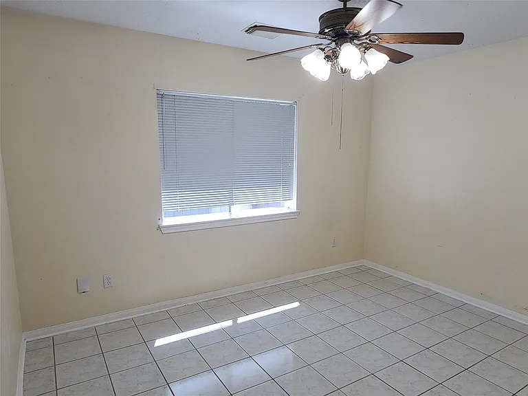 3103 Gatesbury North Dr — Photo 8