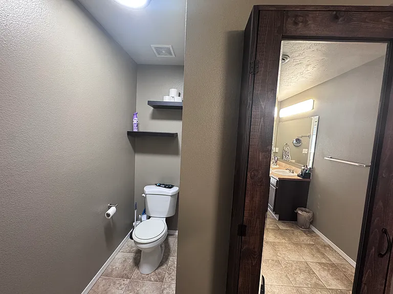 1131 SW Independence — Photo 33