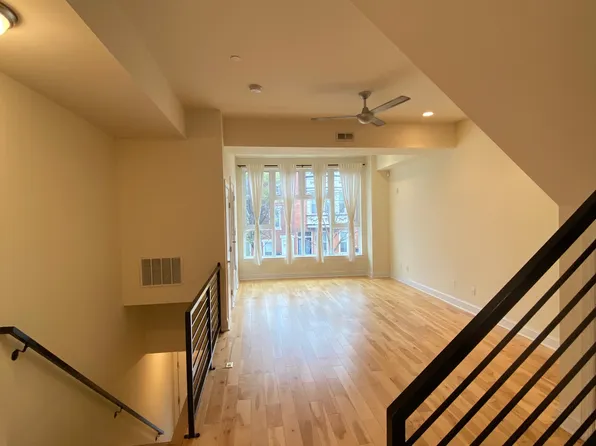 1858 Frankford Ave #B, Philadelphia, PA 19125