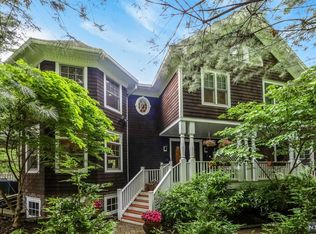 42 Dwight Pl, Englewood, NJ 07631