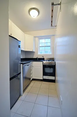 Rented by Keller Williams NYC | media 17