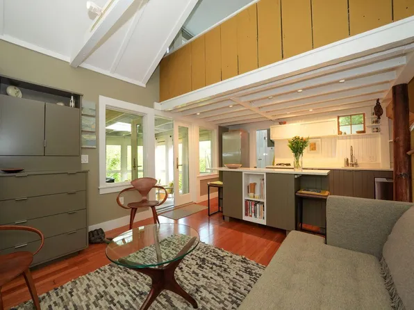 262 Bradford Street #U2, Provincetown, MA 02657