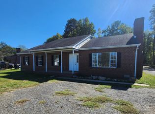 349 Ferry Rd, Fredericksburg, VA 22405