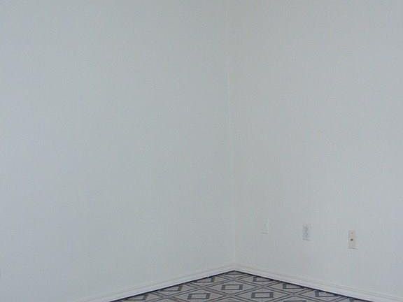 2nd image of 2512 El Arbol