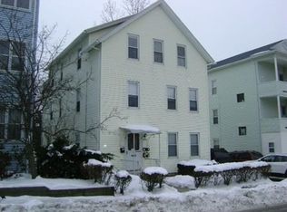 16 Ames St, Worcester, MA 01610