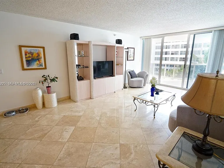 16711 Collins Ave #601 — Photo 4