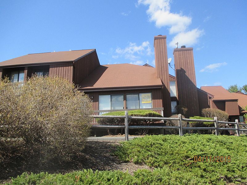 1st image of 24 BLOOMINGDALE DR 4C #4C