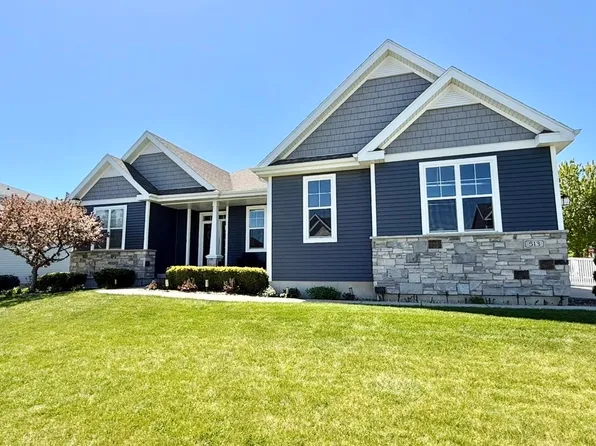 513 Chads Xing, Verona, WI 53593