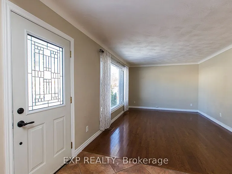 28 Appleford St — Photo 3