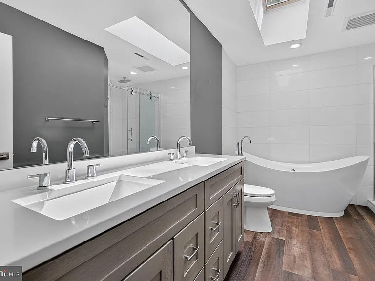3615 Devilwood Ct — Photo 24