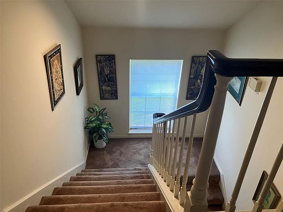 4th image of 600 Wilcrest Dr APT 28