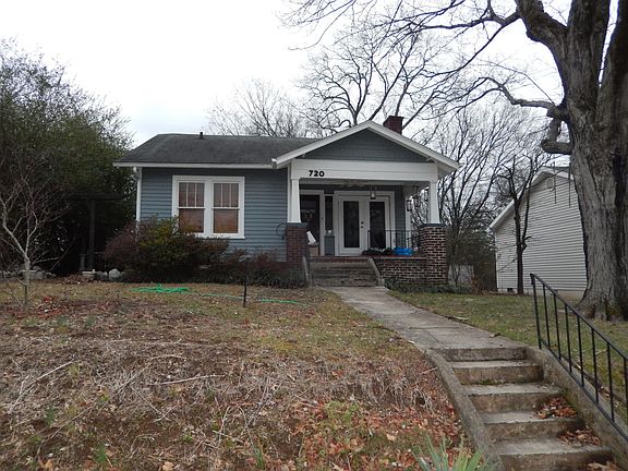 3rd image of 720 NE Radford Pl