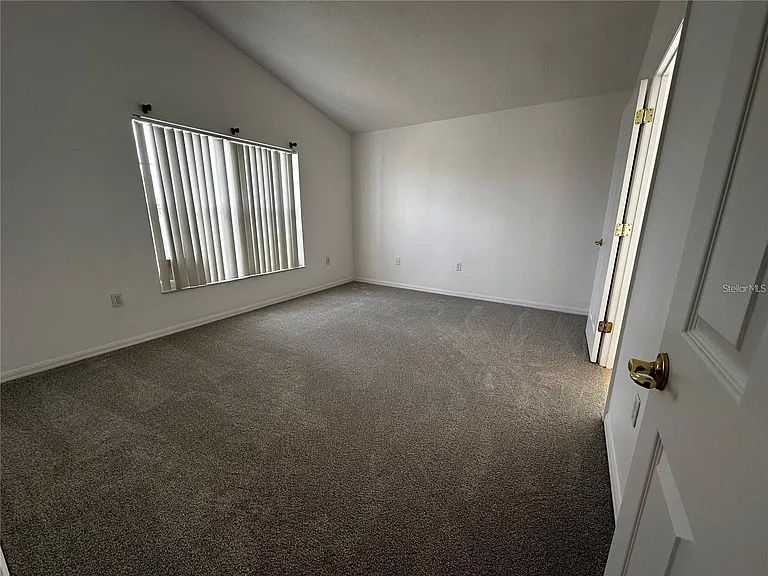 4795 Cumbrian Lakes Dr — Photo 14