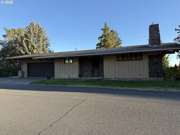 681 College St, Milton Freewater, OR 97862