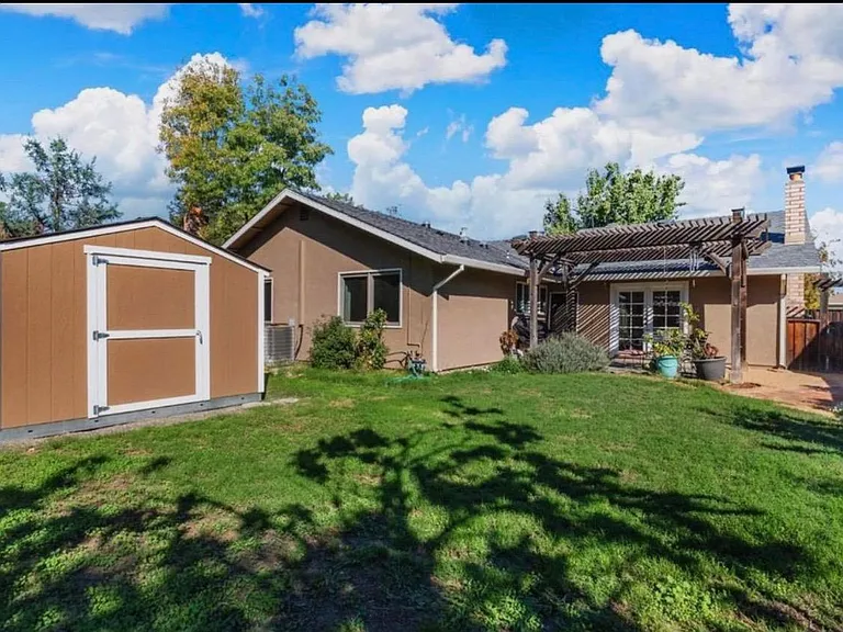 2922 Tiber Ave — Photo 14