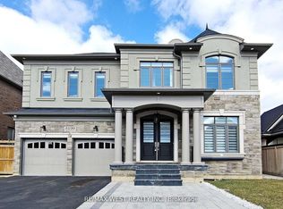 5199 Symphony Ct, Mississauga, ON L5M 2M9