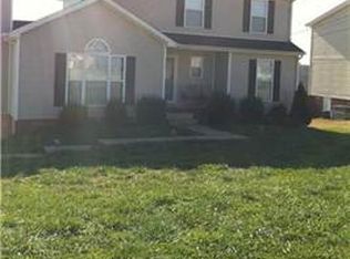 1038 Harding Dr, Clarksville, TN